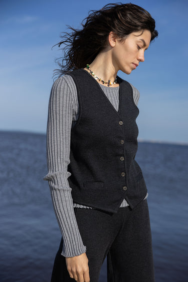 Galante Knitted 100% Merino Waistcoat Black Melange