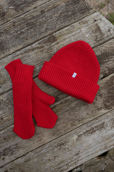 Nonna 100% Merino Mittens Red