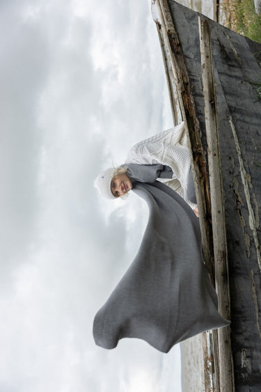 Via 100% Merino Scarf Light Grey