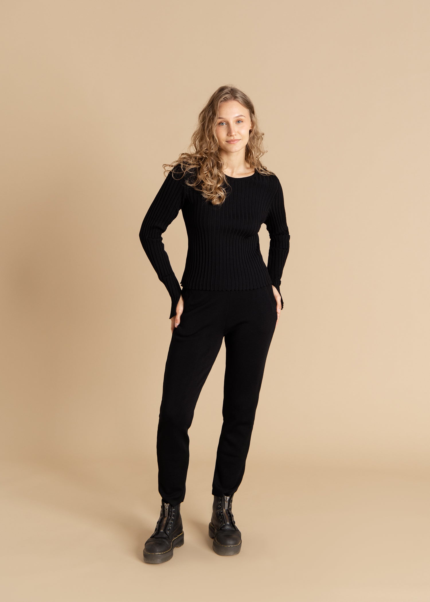 Brera 100% Merino Long-Sleeve Top Black